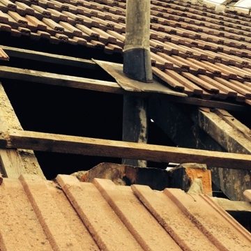 KEISH - Stavebné bytové družstvo -Banská Štiavnica -oprava komínov a strechy