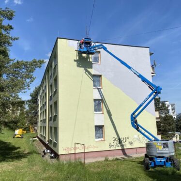 Obnova fasády bytového domu - Zvolen | KEISH
